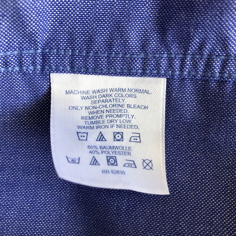 Lands’ End Long Sleeve Button Down - Picture 4 of 4